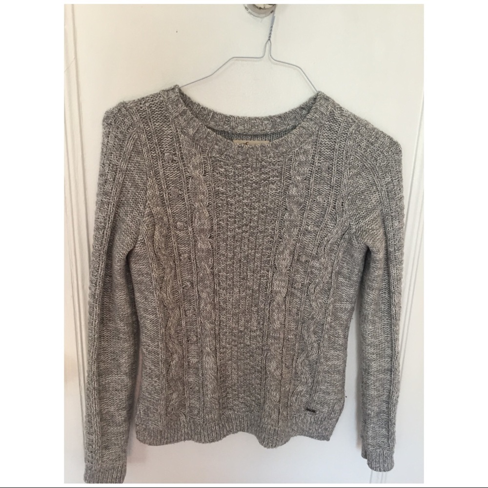 Grey hollister knit sweater